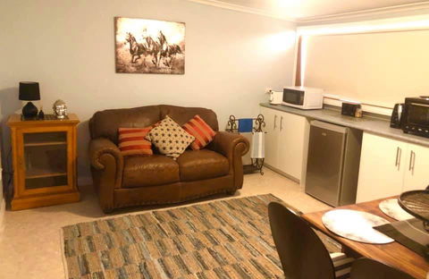Cottage Equus - Kempsey Accommodation 1