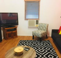 Cottage on Cork -Laffin Cottage - Kempsey Accommodation