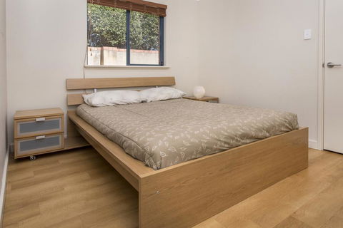 Cozy Cottage - Kempsey Accommodation 2