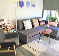 Cozy homely apartment CBR central - Kempsey Accommodation