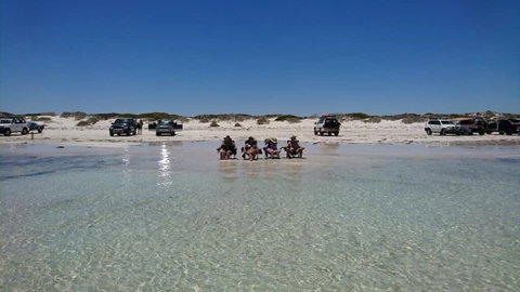 Cozzys Condo Luxury Beach House - Kempsey Accommodation 2