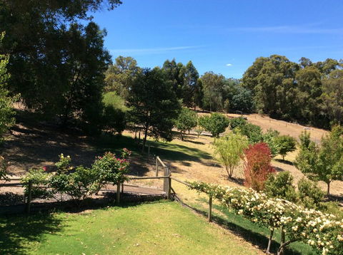 Crabapple Lane - Kempsey Accommodation 1