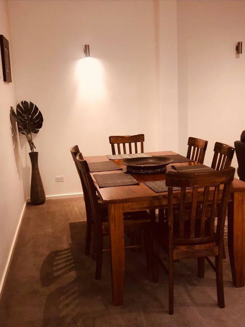 Creekside Apartment - Kempsey Accommodation 3