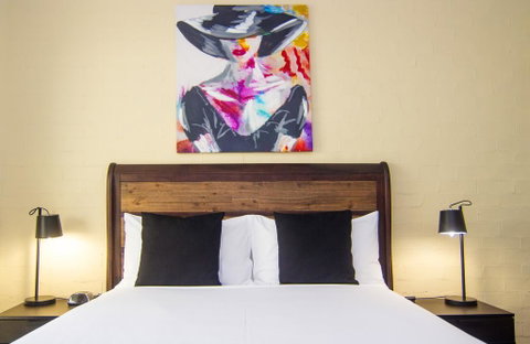 Crescent Motel Taree - Kempsey Accommodation 2