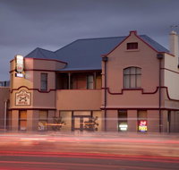 Cross Keys Hotel - Kempsey Accommodation