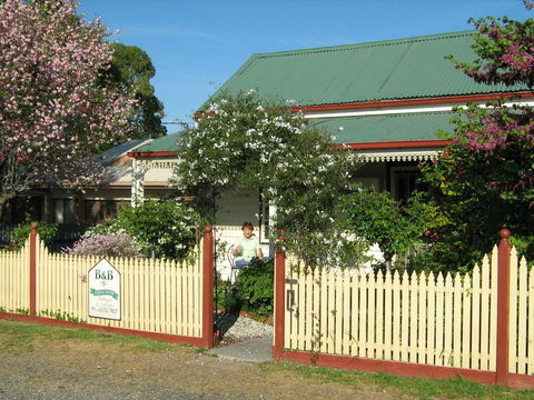 Cuddledoon Cottages Rutherglen - Kempsey Accommodation 0