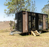 Dam It Getaway Tiny House - Kempsey Accommodation