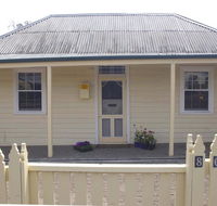 Darcy's Cottage on Piper - Kempsey Accommodation