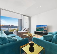 Darling Harbour Waterfront Luxury Apartment - Kempsey Accommodation