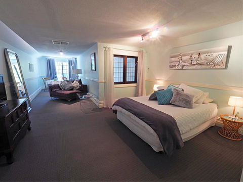 Darlington House - Kempsey Accommodation 1