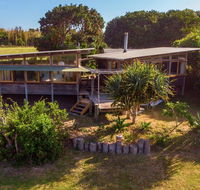 Delicate Nobby Artist Studio 898 Point Plomer Road - Kempsey Accommodation
