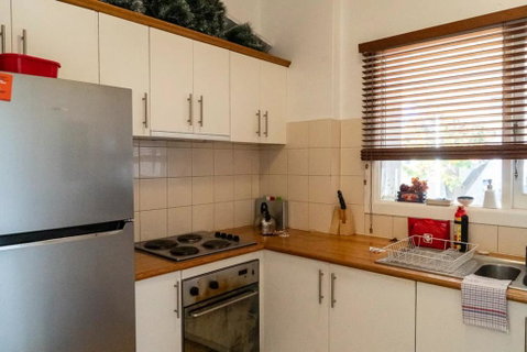 Delightful 3 Bedroom Apartment Near Chapel Street In St Kilda - Kempsey Accommodation 2