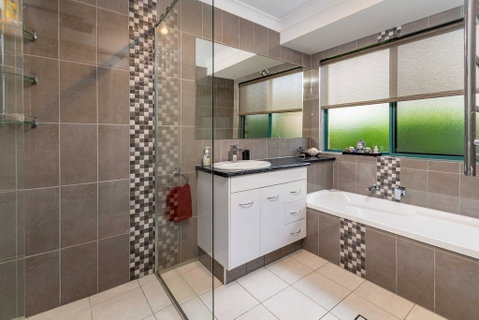 Delightful Duplex On Rose Ct, Bongaree - Kempsey Accommodation 2