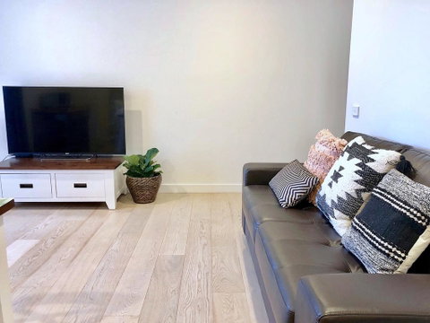 Deluxe Brighton Home In Bayside - Kempsey Accommodation 1