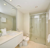 Deluxe Private Apartment in Surfers Paradise - Kempsey Accommodation