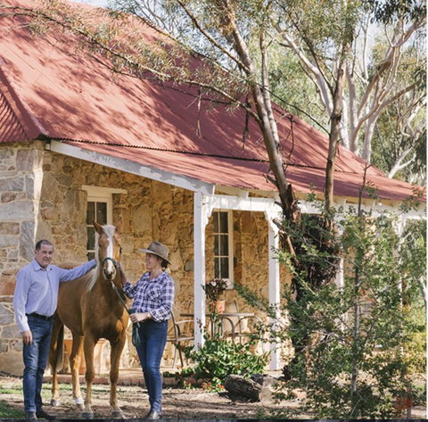 Dempster Cottage - Kempsey Accommodation 1