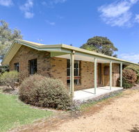 Deppelers - Kempsey Accommodation