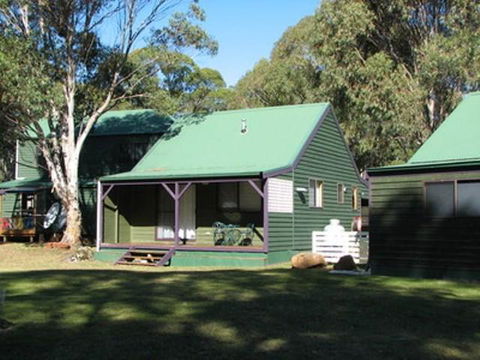 Derwent Bridge Chalets & Studios - Kempsey Accommodation 0