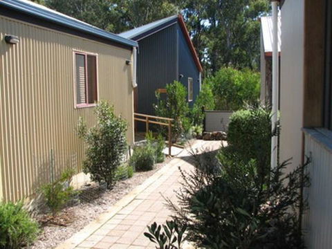 Derwent Bridge Chalets & Studios - Kempsey Accommodation 2