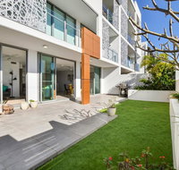 Designer Beach Apartment - Saffire Mooloolaba - Kempsey Accommodation