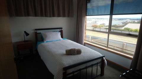 DevonPORT VIEWS!!! - Kempsey Accommodation 2