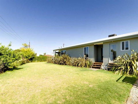 Do Drop Inn - Kempsey Accommodation 1