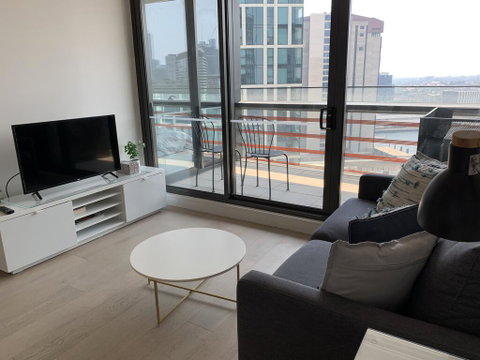 Docklands Boutique Apartments - Kempsey Accommodation 3