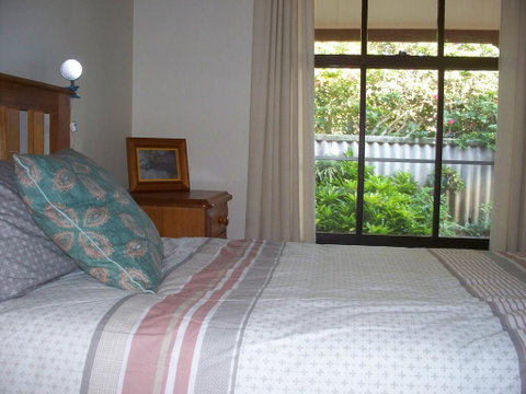 Dog Friendly Holiday House At Red Beach - Kempsey Accommodation 1