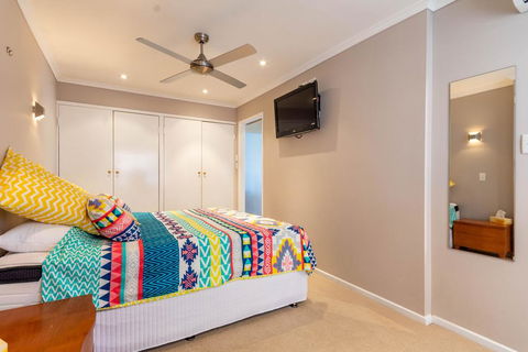 Dog Lovers Retreat - Kempsey Accommodation 2