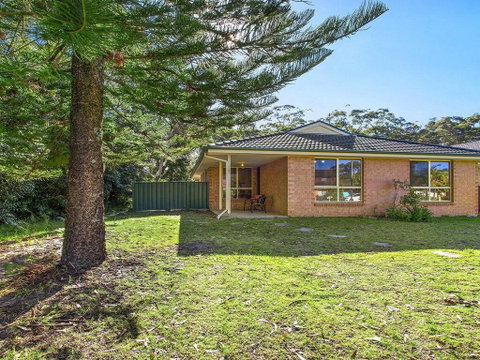 Dolphin Cottage - In The Heart Of Callala Beach - Kempsey Accommodation 0