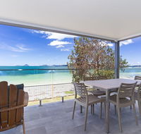 Dolphin Escape Soldiers Point' 121 Soldiers Point Road - Kempsey Accommodation