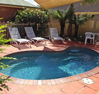 Dolphin Shores - Kempsey Accommodation
