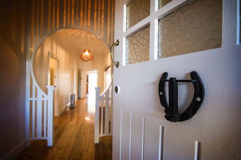 Doreen's - Kempsey Accommodation 3