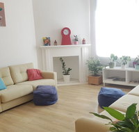 Double bedroom in bright and airy house - Kempsey Accommodation