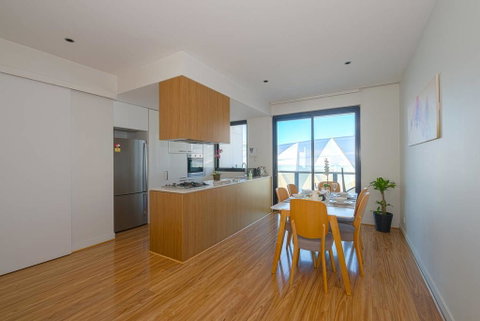 Double Storey Harbortown Townhouse - Kempsey Accommodation 2