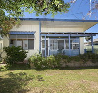 DOUGLAS COTTAGE FORSTER - Kempsey Accommodation