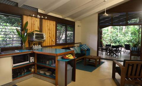 Driftwood - Kempsey Accommodation 3