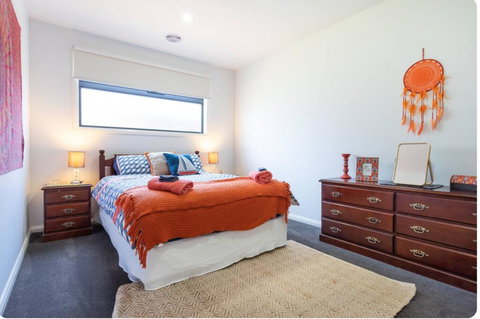 Dromana Spacious Family Getaway Indoor Outdoor Living - Kempsey Accommodation 3