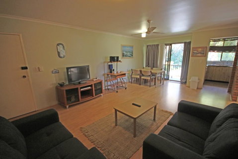 Dunes Holiday Apartments Unit 21 - Kempsey Accommodation 1