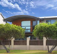 Dunsborough Deluxe Retreat - Kempsey Accommodation
