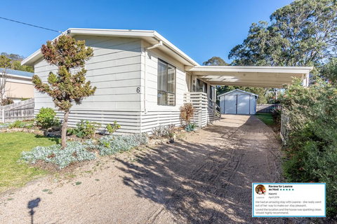 Eagle Bay Cottage - Kempsey Accommodation 0