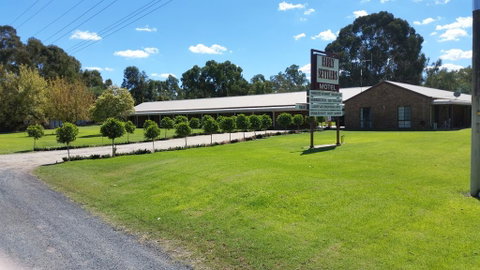 Early Settlers Motel Tocumwal - Kempsey Accommodation 1
