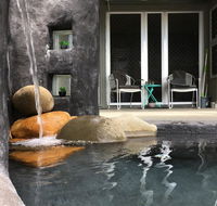 Earthship Daintree - Kempsey Accommodation