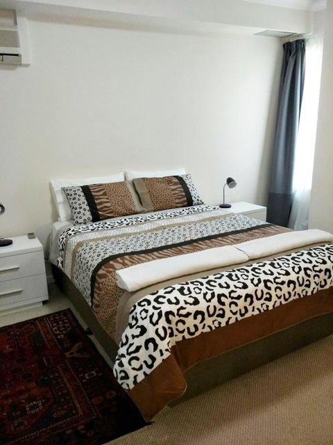 East Perth 2 BR Superb Riverside Apartment - Kempsey Accommodation 3