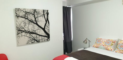 East Perth 2 BR Superb Riverside Apartment - Kempsey Accommodation 1
