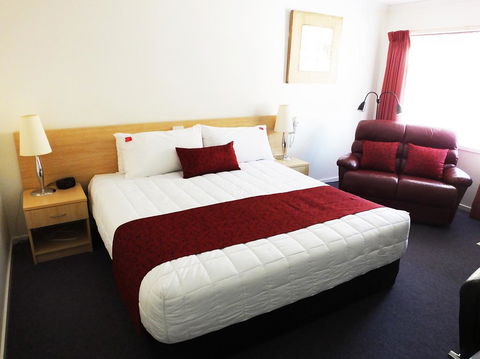 Edinburgh Motor Inn - Kempsey Accommodation 1