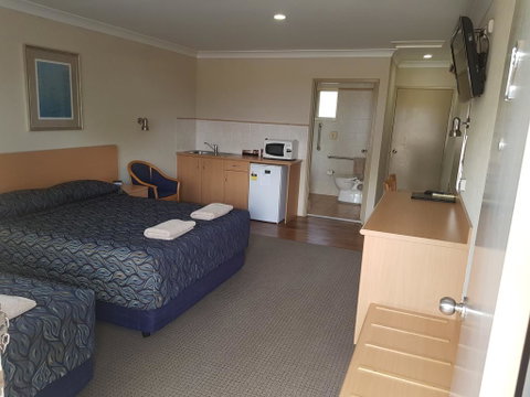 Edward Parry Motel And Apartments - Kempsey Accommodation 3