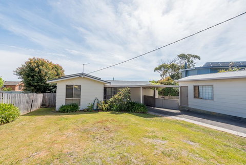 Elanora - Kempsey Accommodation 0