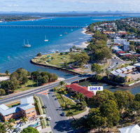 Elegant Waterfront Gem where the Ocean meets the Canal - Kempsey Accommodation