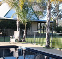 Elinike Guest Cottages - Kempsey Accommodation